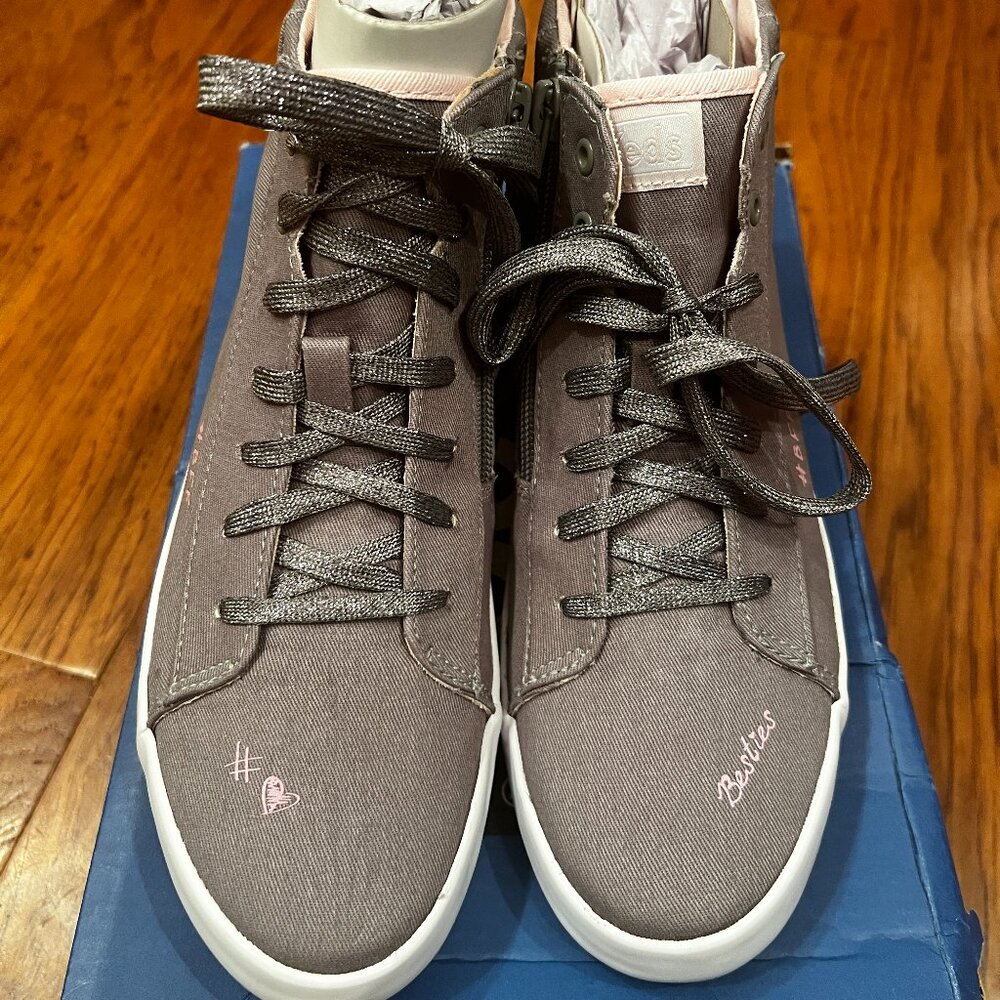 *BRAND NEW* KEDS shoes girls size 5 1/2